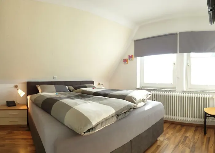 Haus Bramland --- 2 Fewo's --- Eg 60qm Und Og 55qm *